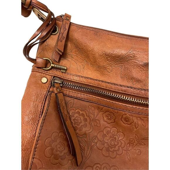 Fossil - Rustic Saddle Bag - Picture 4 of 12